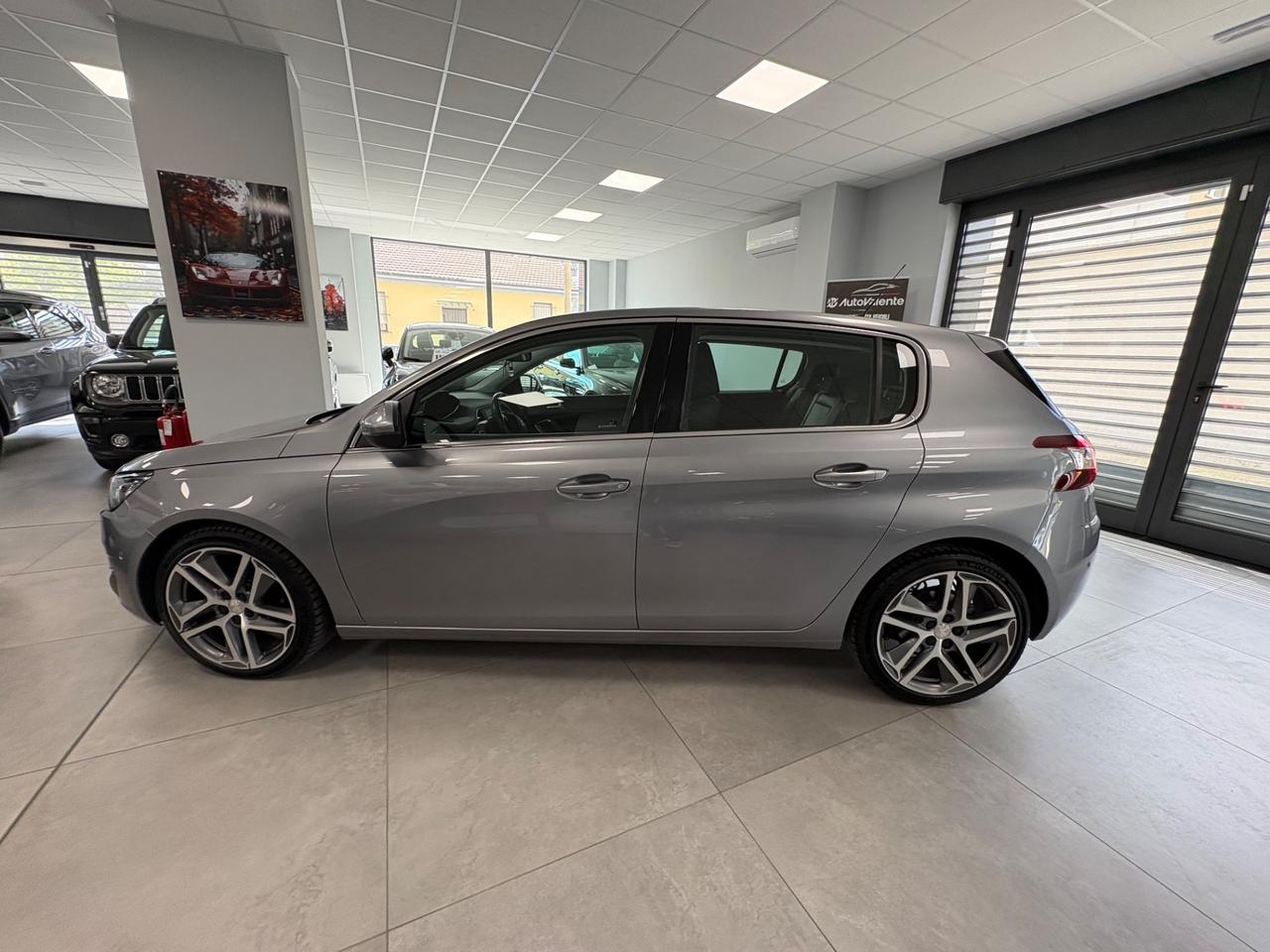 Peugeot 308 Allure 1.5 HDI 120cv 2016 km 104000