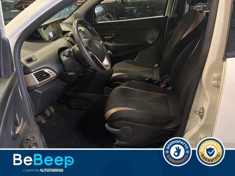Lancia Ypsilon 1.0 FIREFLY HYBRID ALBERTA FERRETTI S&S 70