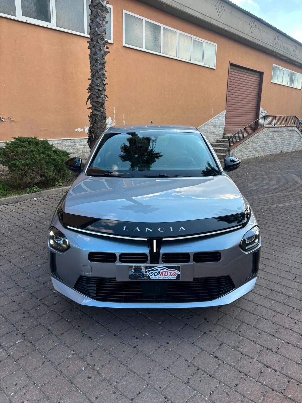 Lancia Ypsilon 1.0 FireFly 5 porte S&S Hybrid Gold//