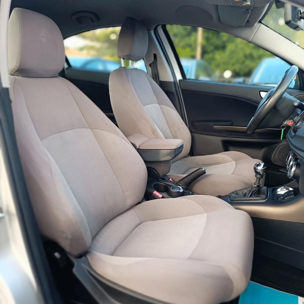 Alfa Romeo Giulietta 1.6 105Cv DISTINCTIVE