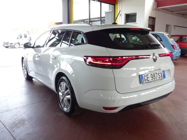 RENAULT Megane Mégane SporterBlue dCi115 CV N1 Autocarro Business
