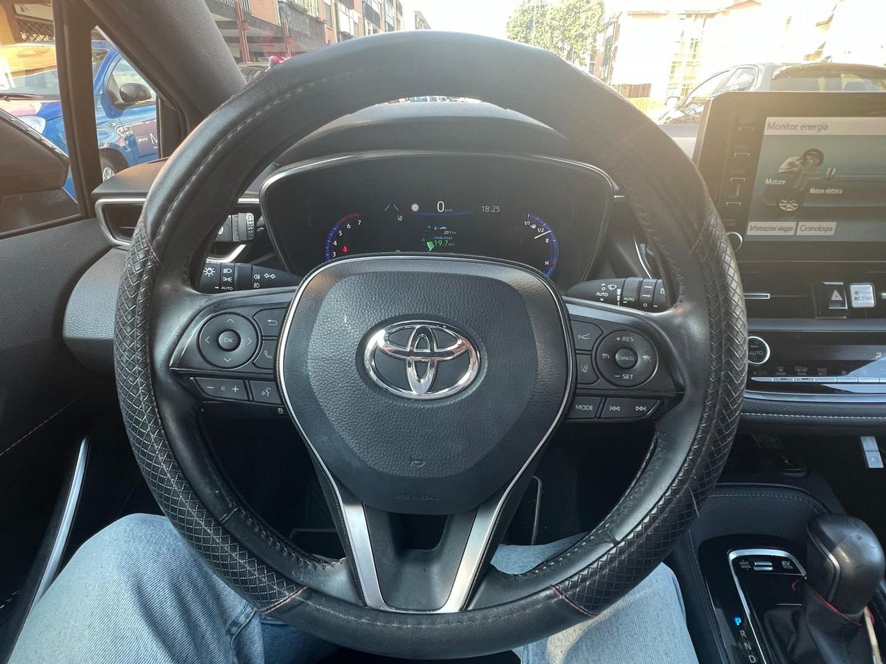 Toyota Corolla Style 1.8 VVT-i HEV #6376