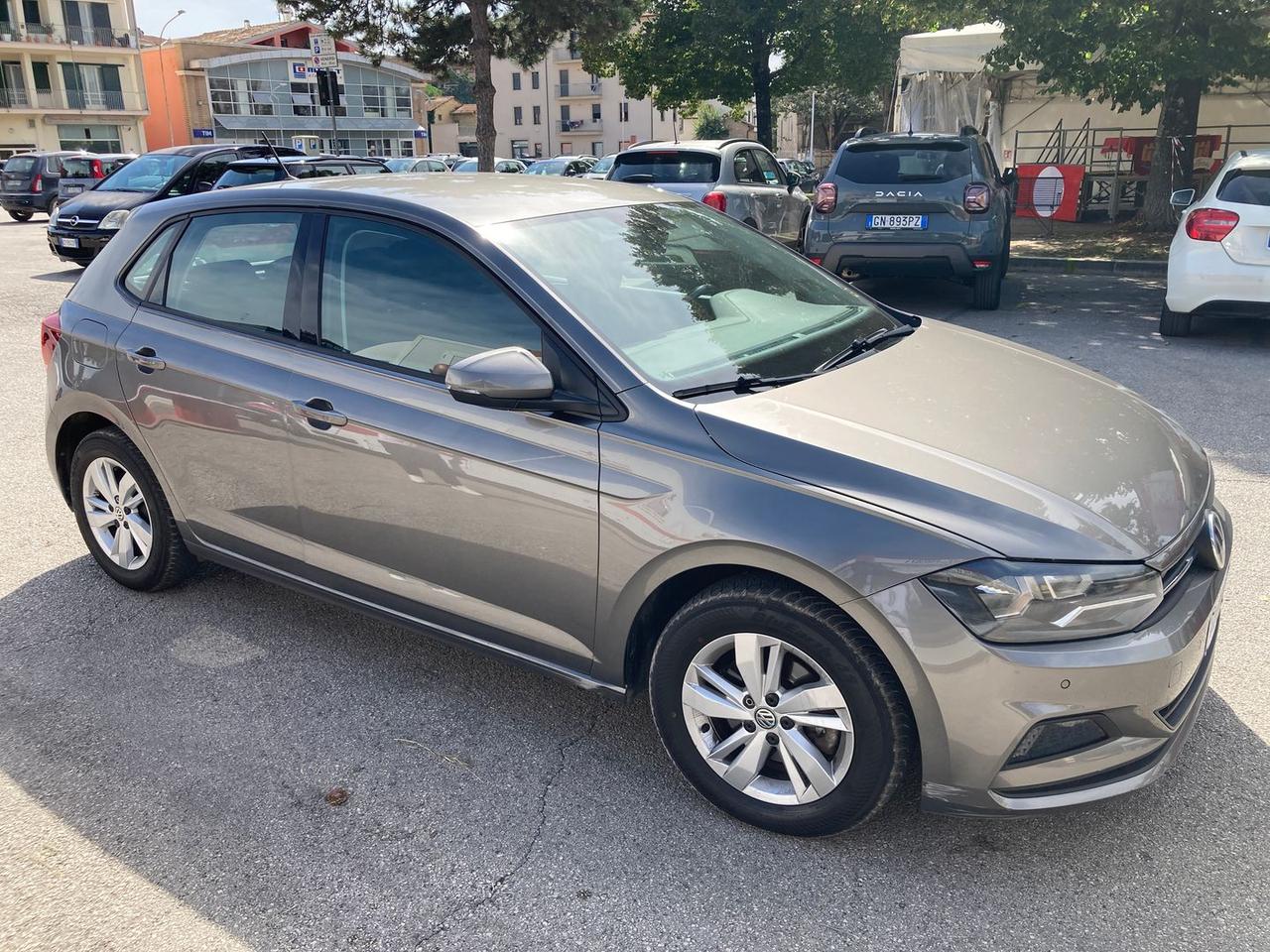 Volkswagen Polo VW Polo 1.6 TDI Comfortline #6995