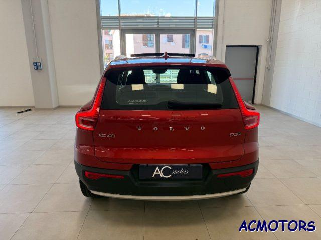 VOLVO XC40 D3 AWD