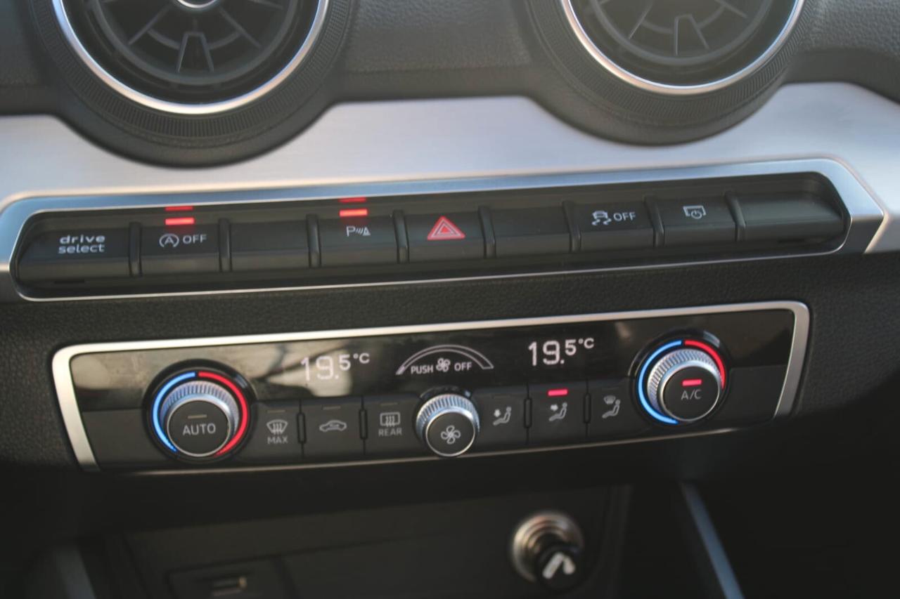Audi Q2 35 TDI Tua A SOLI 267€