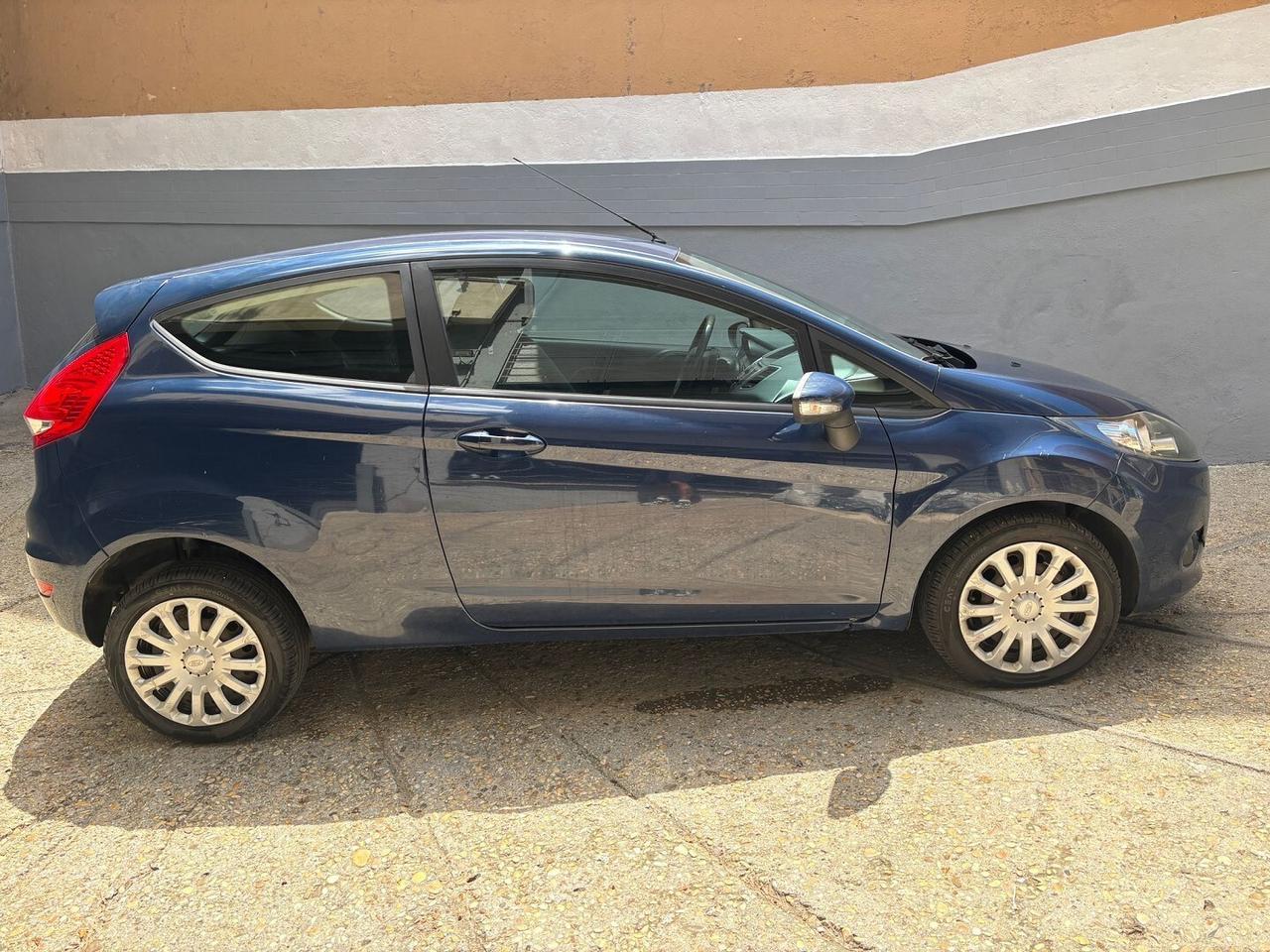 FORD FIESTA 66.000 KM ORIGINALI
