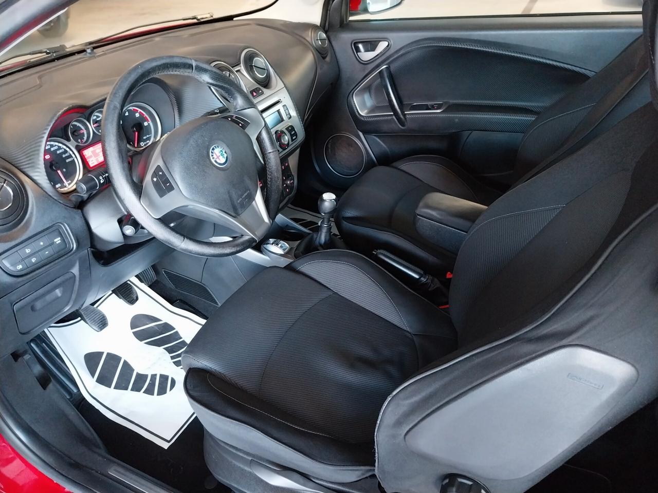 Alfa Romeo MiTo 1.6 JTDm 16V Distinctive Sport Pack - ok neopatentati