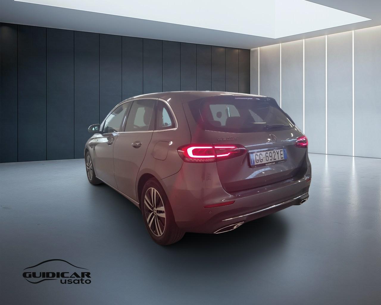 Mercedes-Benz Classe B - W247 2018 - B 200 d Sport Plus auto