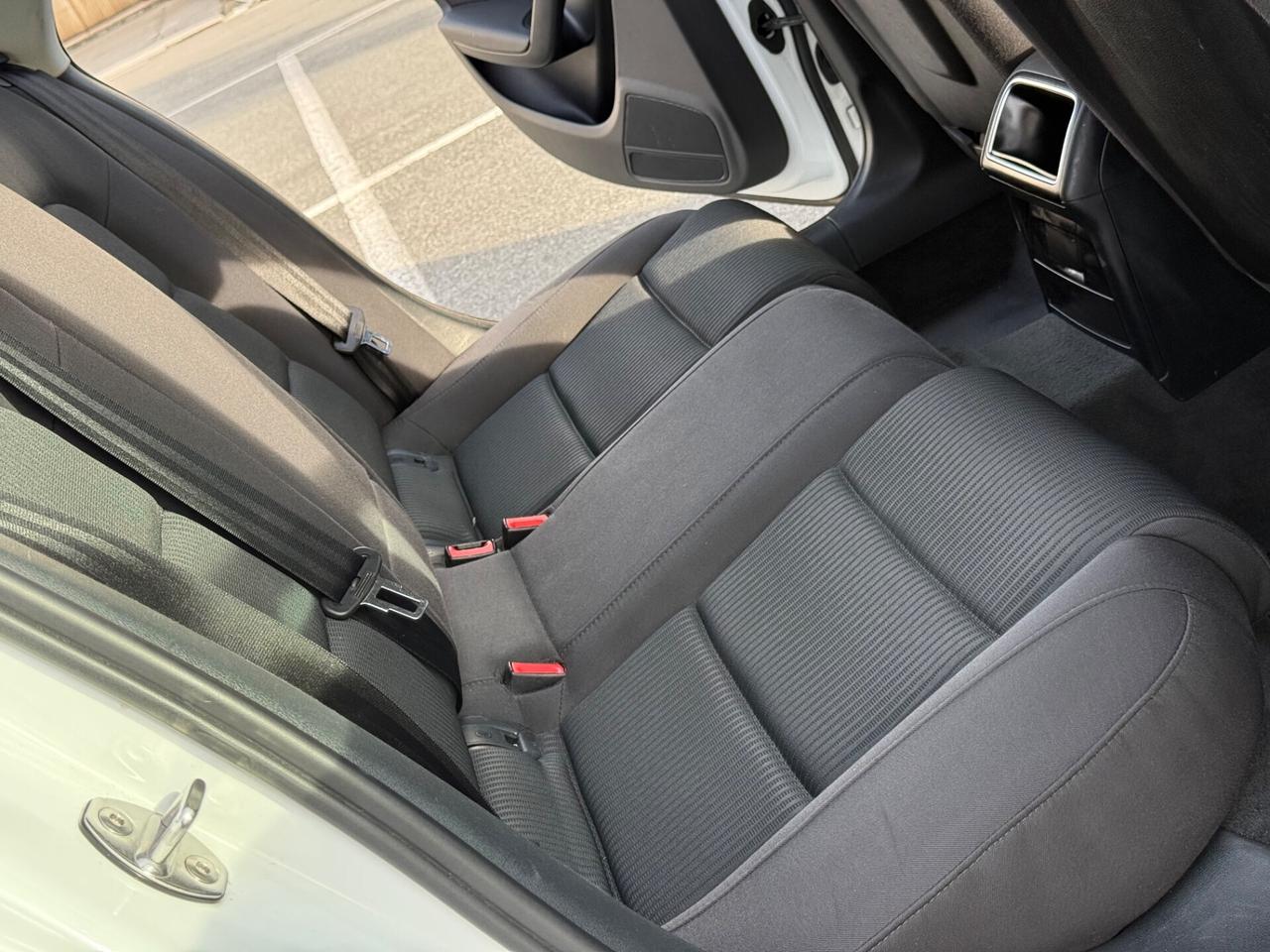 Audi A4 Avant 2.0 TDI 150 CV Advanced-PERMUTABILE