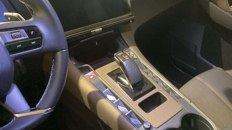DS DS 7 DS 7 Crossback E-Tense 4x4 Business