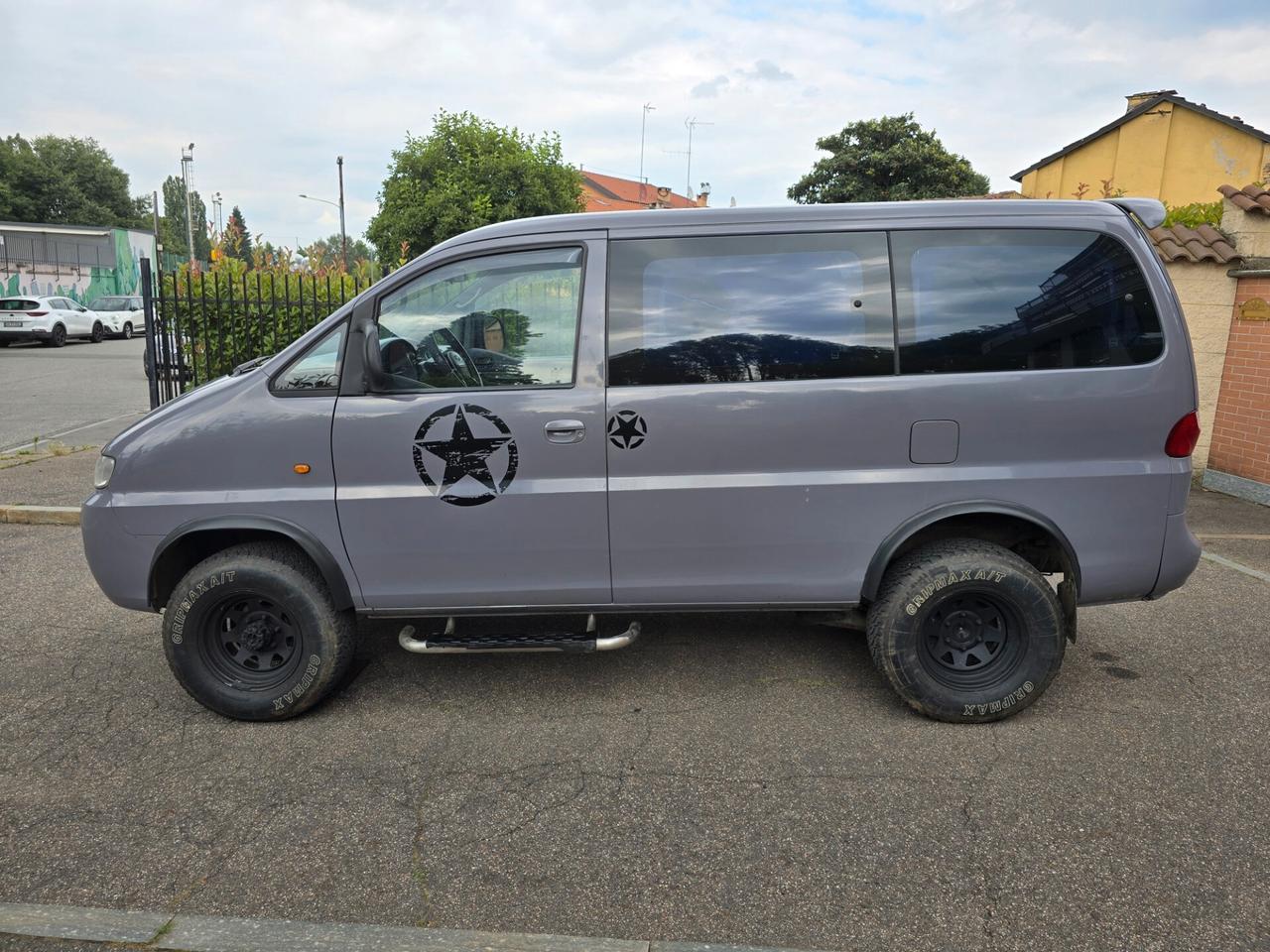 Hyundai H-1 Starex 4X4 2.5 TDi (100cv) 7 POSTI