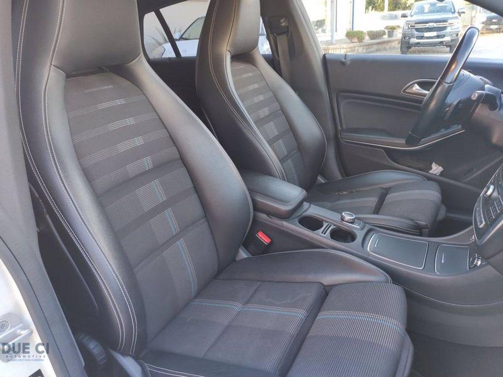 MERCEDES CLA 220 d S.W. Automatic Premium del 2017