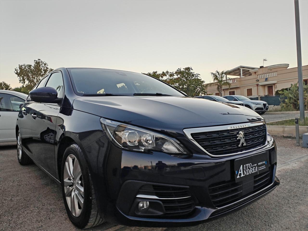 Peugeot 308 15BlueHDi navig led Autocarro n.1 2020