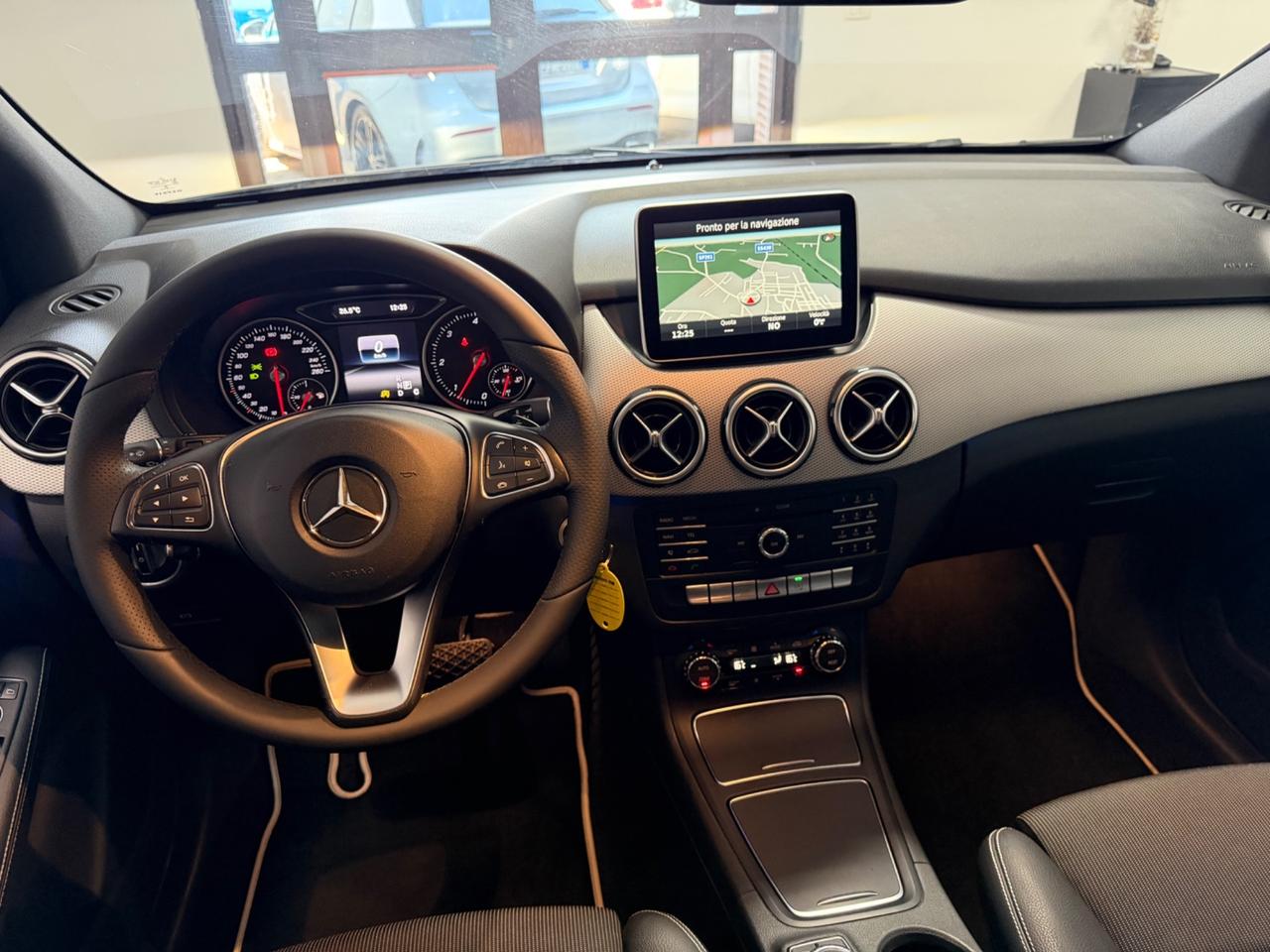 Mercedes-benz B 200 d Automatic Sport