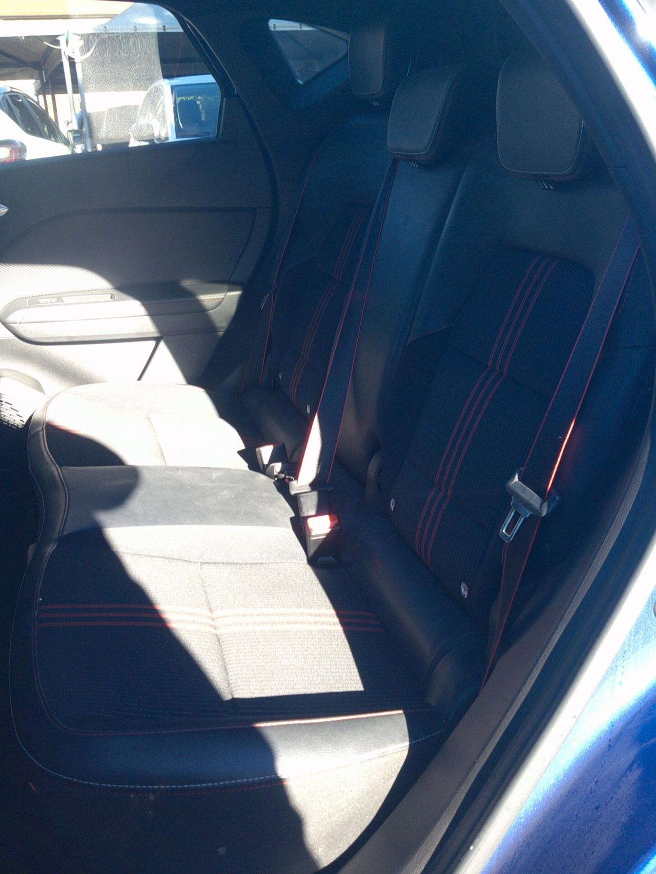 RENAULT CAPTUR 1.6 Hybrid 145cv RS Line