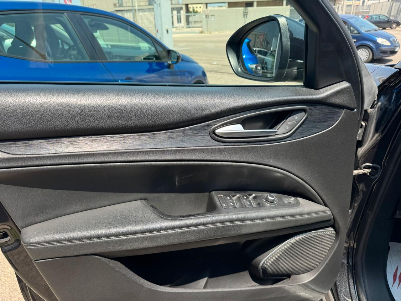 Alfa Romeo Stelvio 2.2 Turbodiesel 190 CV AT8 Q4 Business