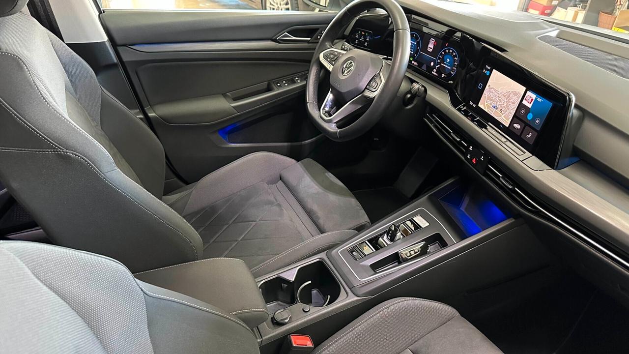 Volkswagen Golf 2.0 TDI 150 CV DSG SCR Style