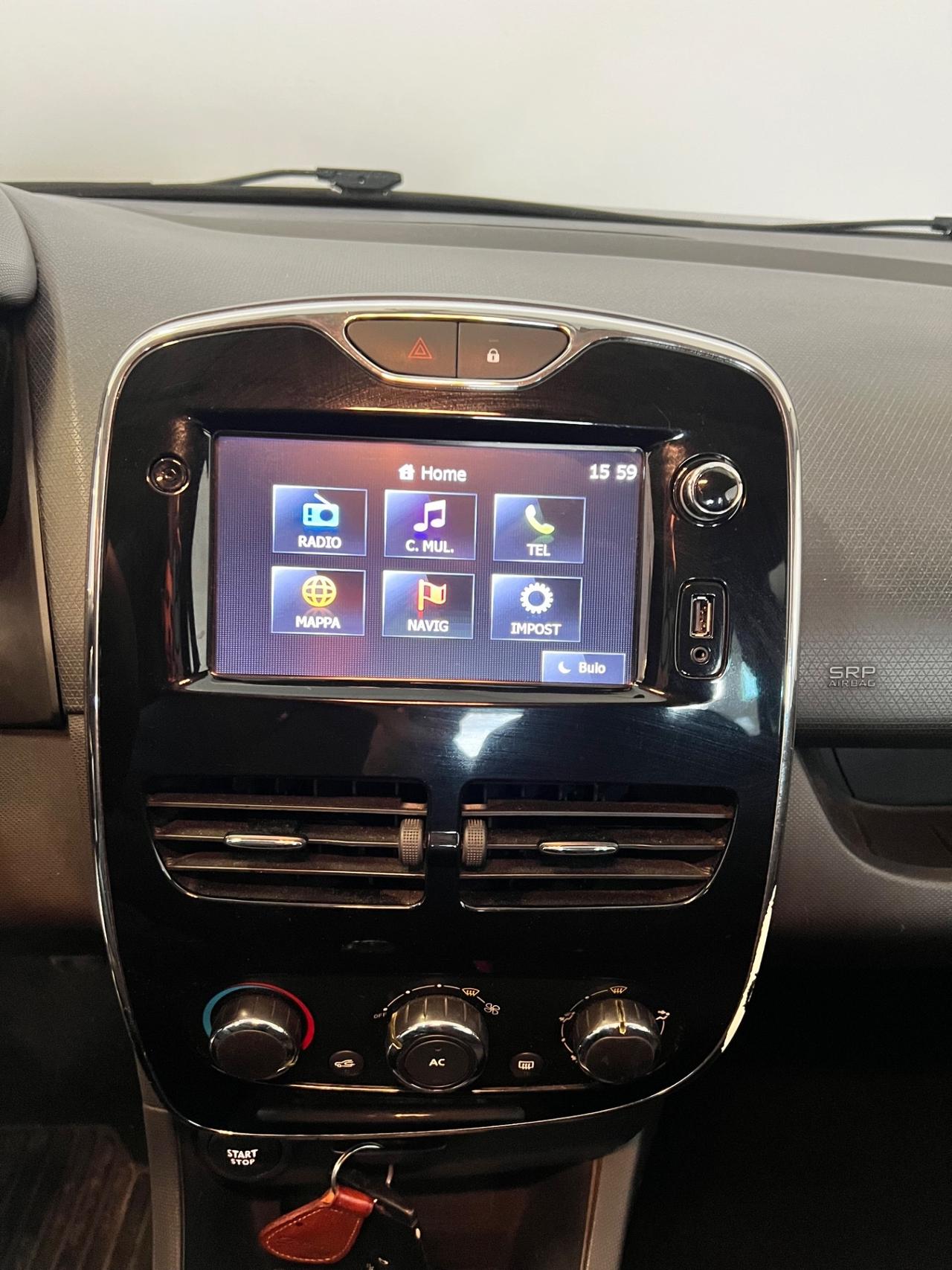 Renault Clio 1.5 dCi 8V 75CV 5 porte Costume National