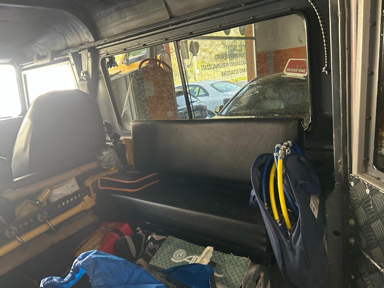 LAND ROVER Defender 90 2.5 TDI AUTOCARRO 3 POSTI