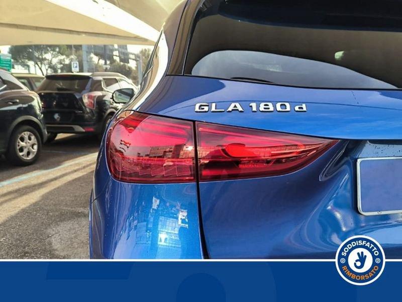 Mercedes-Benz GLA 180 d Automatic AMG Line Advanced Plus