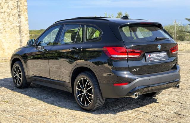BMW X1 sDrive18d Business Advantage (Navi/Auto/LED)