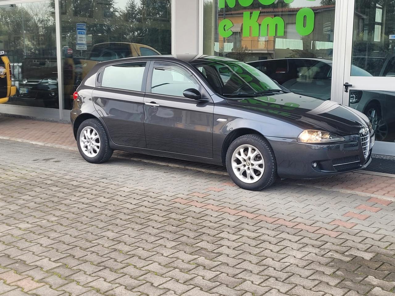 Alfa Romeo 147 1.6 16V TS (105) 5 porte Progression GPL