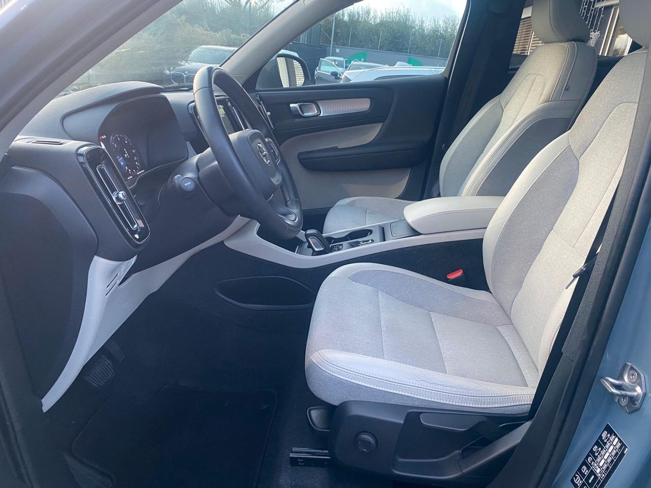 Volvo XC40 D3 Geartronic Momentum Core