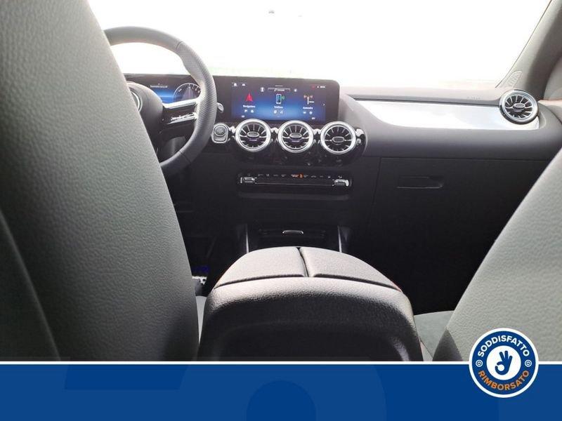 Mercedes-Benz GLA 250 E PLUG-IN HYBRID AUTOMATIC AMG line ADVANCED PLUS