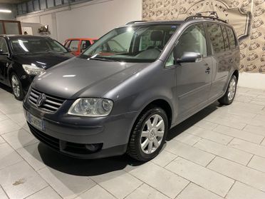 Volkswagen Touran 1.9 TDI 105CV Highline 2006 GARANTITA