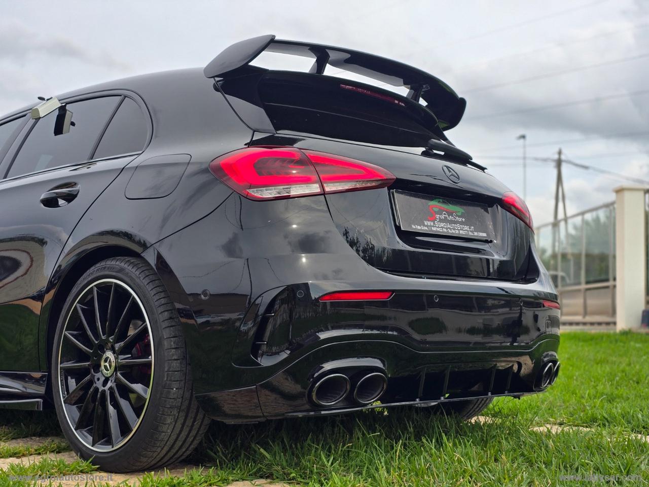 MERCEDES-BENZ A 180 d Automatic Premium