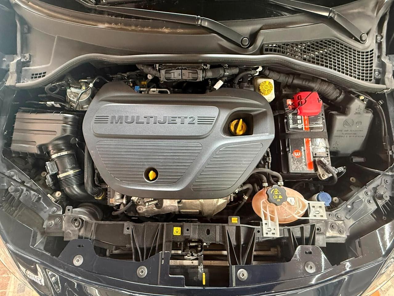 FIAT TIPO 1.6 MULTIJET BUSINESS BERLINA– GARANZIA 12 MESI