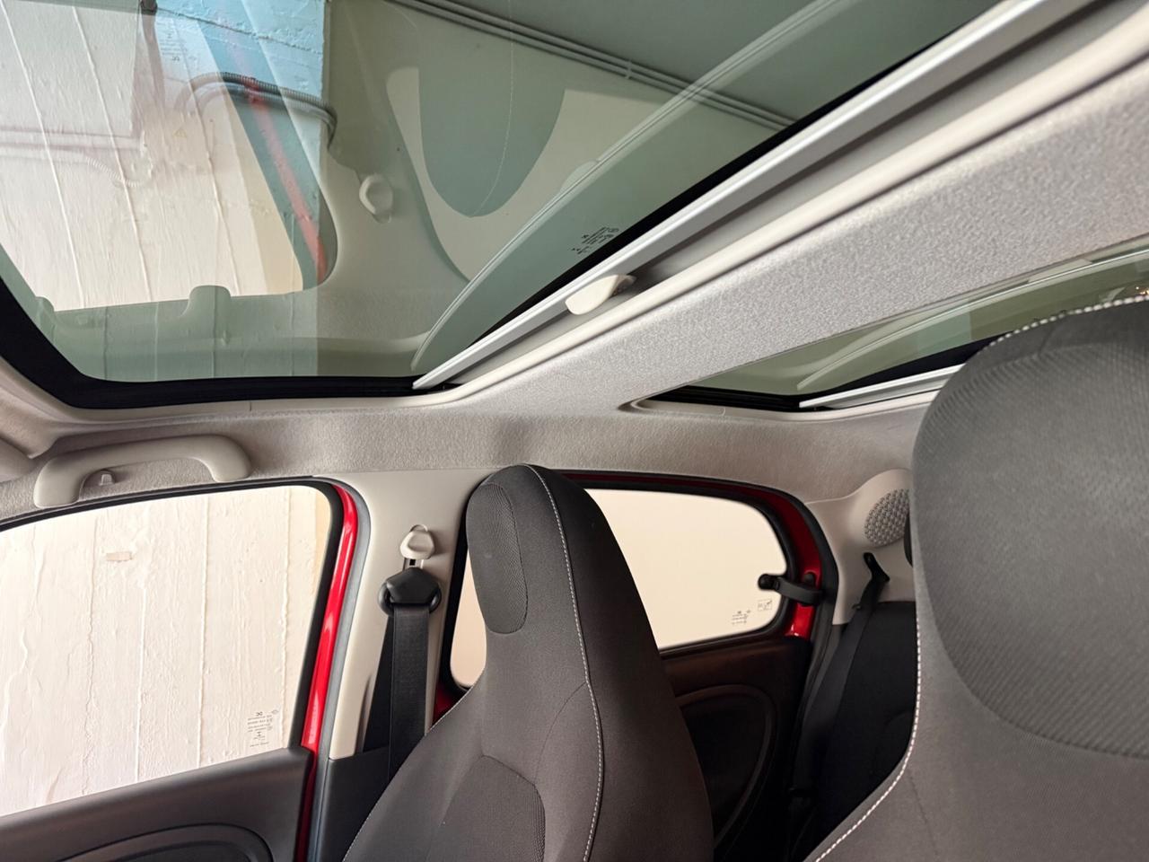 Smart ForFour 90 0.9 Turbo twinamic Nightview red