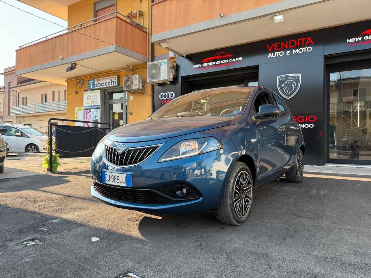 Lancia Ypsilon 1.0 FireFly 5 porte S&S Hybrid Gold