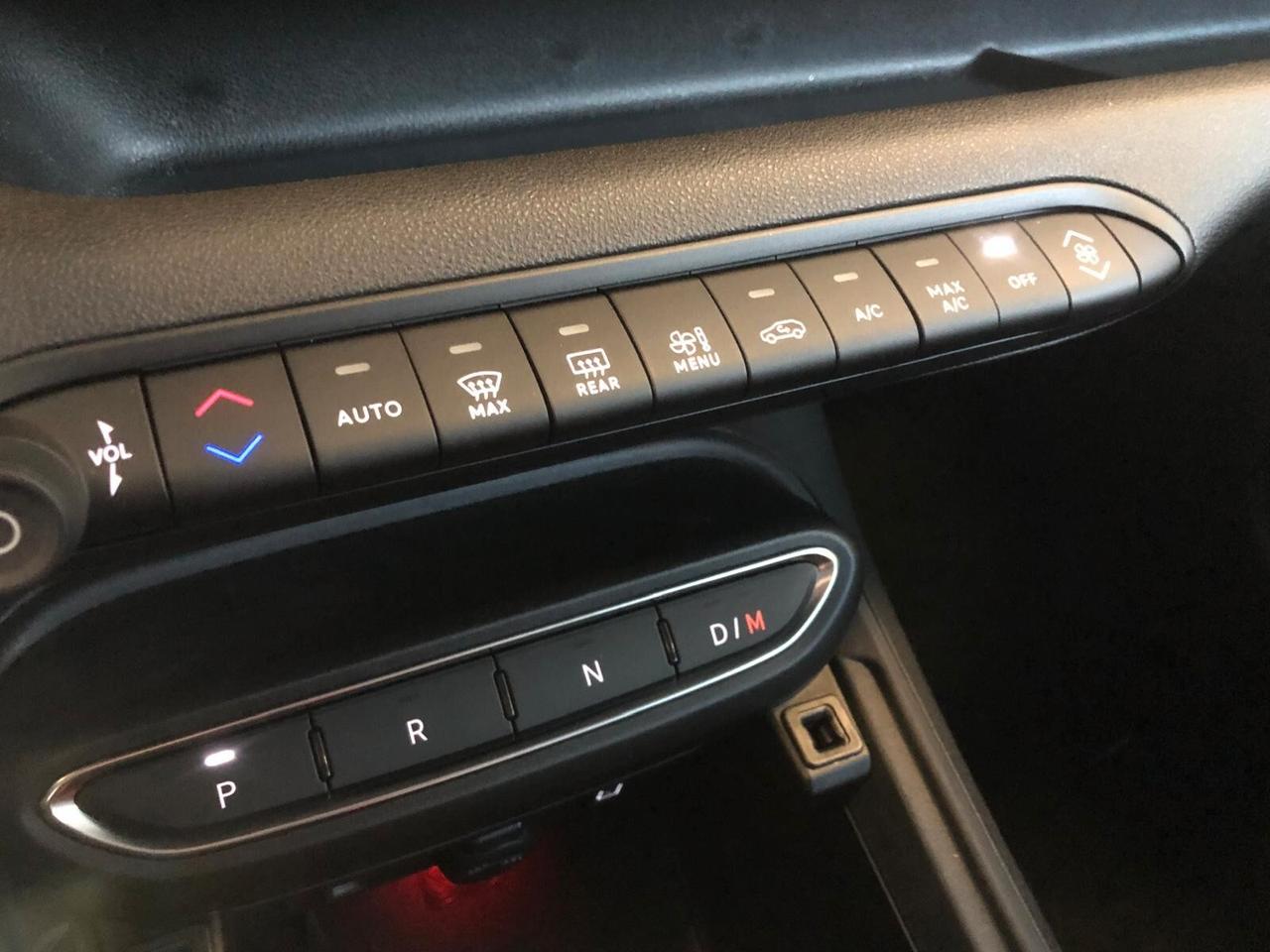 Jeep Avenger 1.2 Turbo 110 CV MHEV Summit