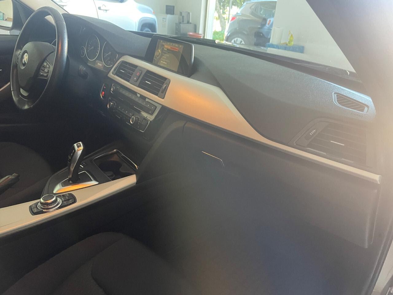 BMW 316 D TOURING BUSINESS ADVANTAGE AUTOMATICA