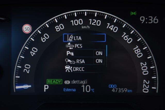 TOYOTA RAV 4 MY23 RAV4 2.5 HV (222CV) E-CVT AWD-i Business