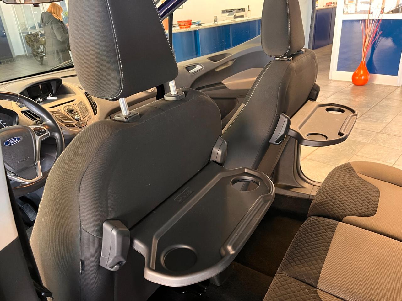 Ford Tourneo Courier 1.0 EcoBoost 100 CV Titanium