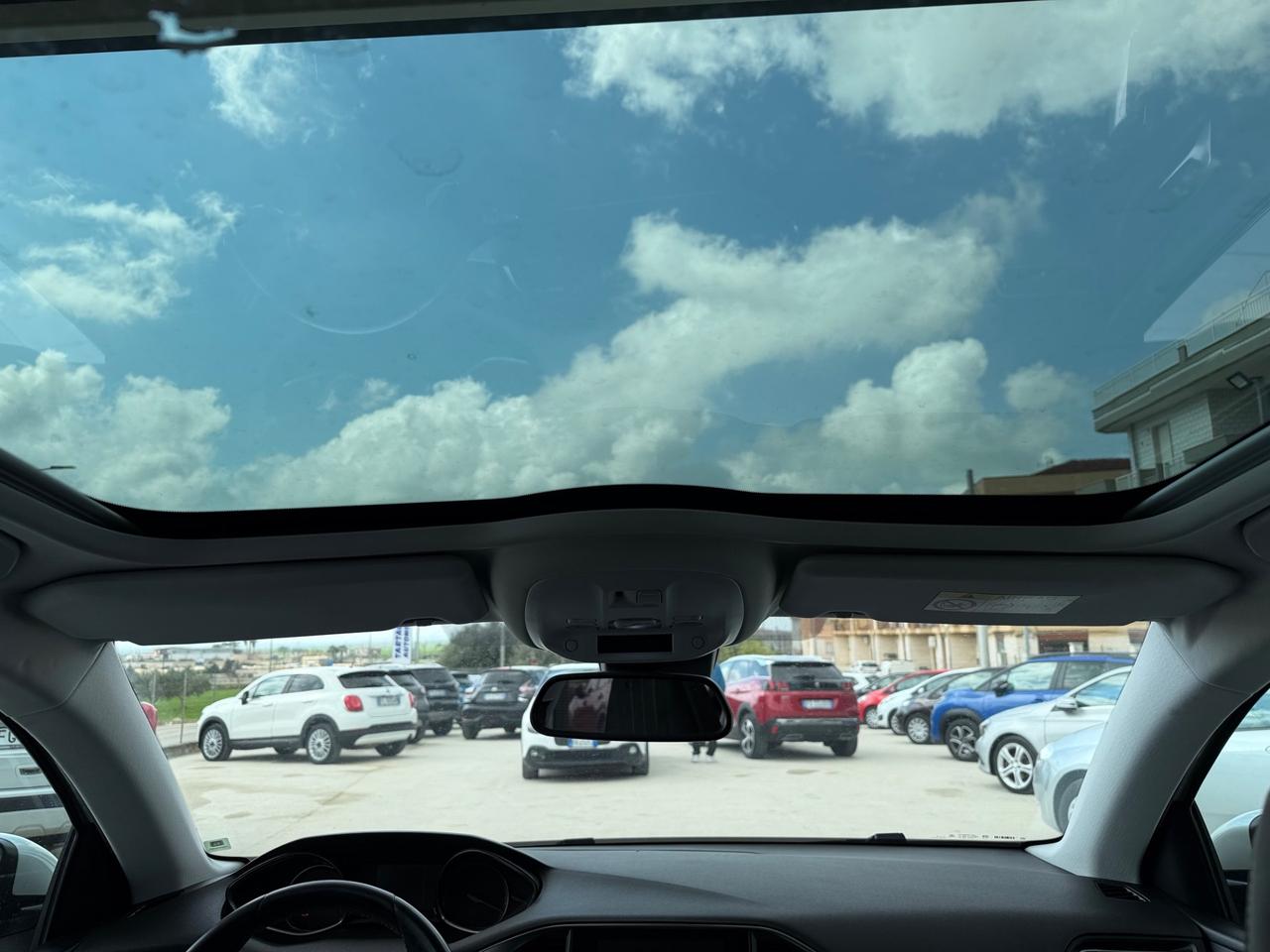 Peugeot 308 BlueHDi 120 S&S EAT6 GT Line