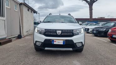 Dacia Sandero Stepway 1.0 TCe 100CV ECO-G 15th Anniversary