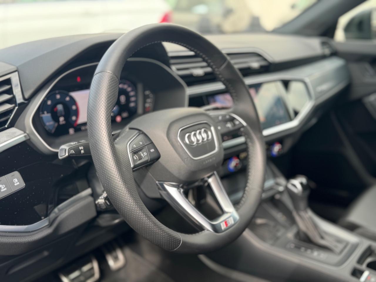 Audi Q3 Sportback 40 TDI quattro S line