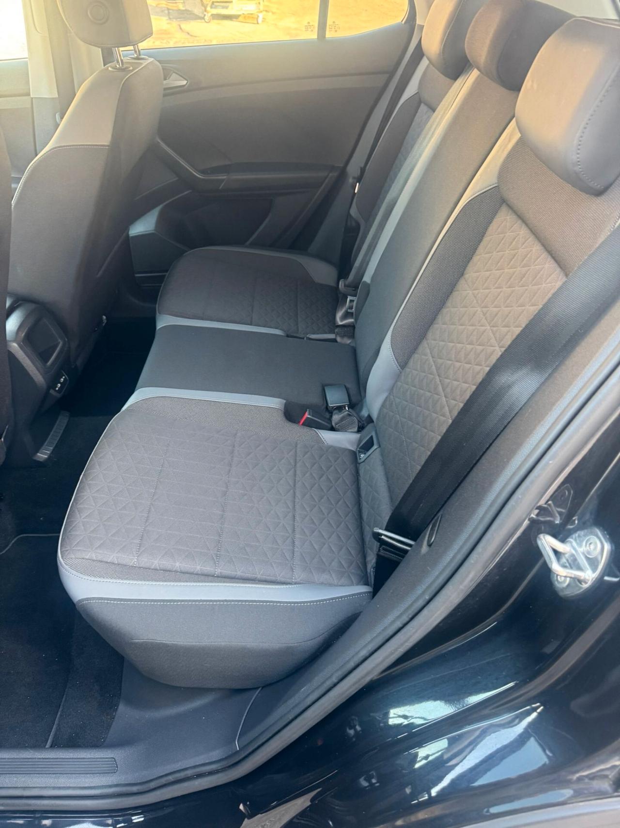 Volkswagen T-Cross 1.0 TSI 110 CV Advanced