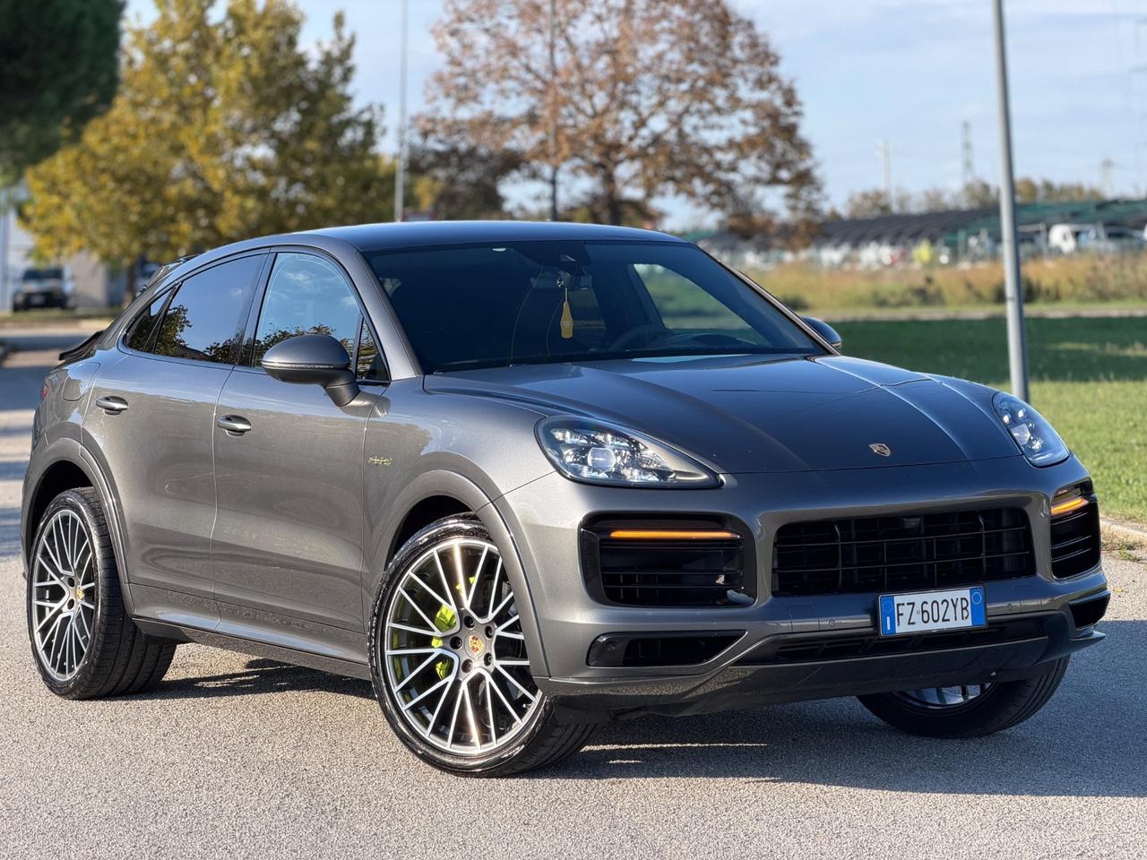 Porsche Cayenne Coupé 3.0 V6 E-Hybrid