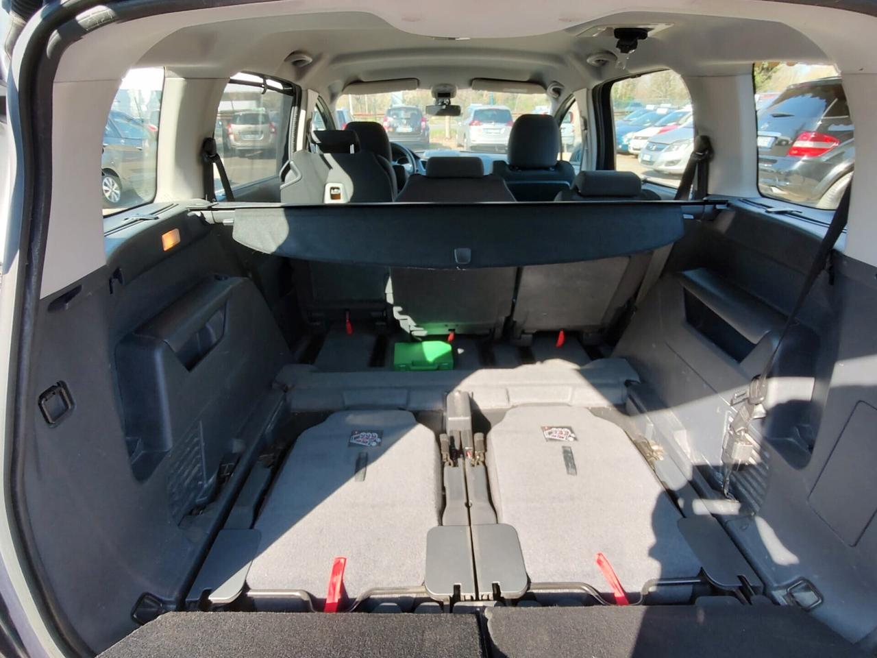 Peugeot 5008 1.6 HDi 115CV Business, 7 POSTI, GARANZIA L.12 MESI