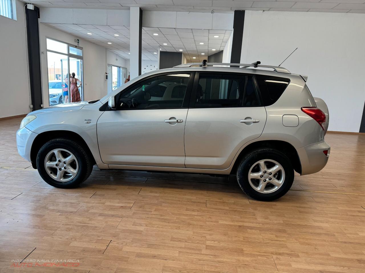 Toyota RAV 4 RAV4 2.2 D-4D 136 CV Luxury