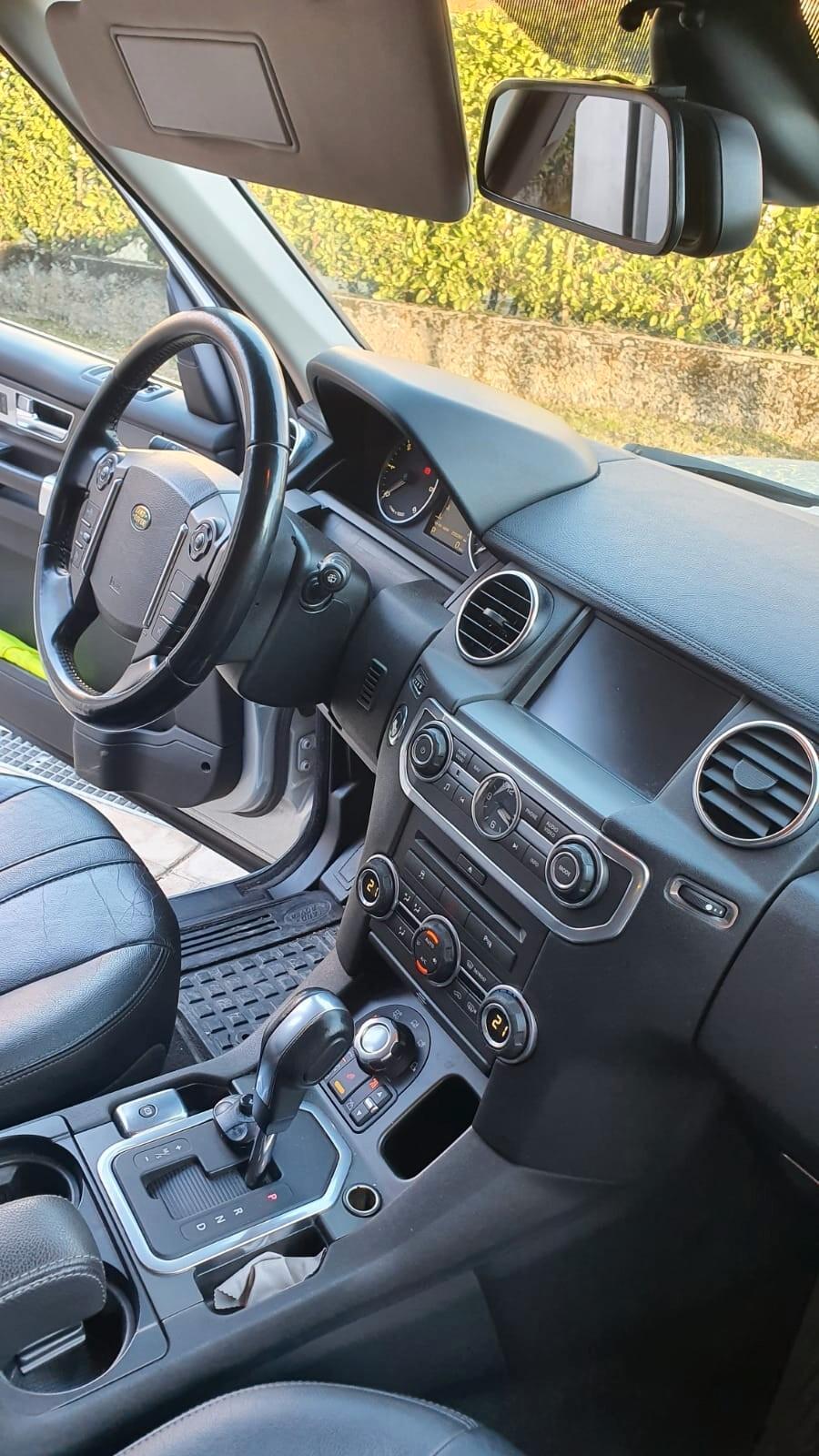 Land Rover Discovery 4 3.0 SDV6 245CV HSE