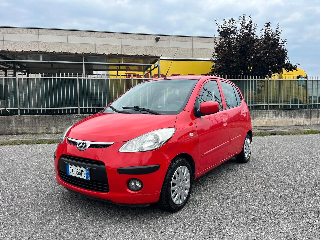 Hyundai I 10 1100 BENZ / GPL SOLO 90.000KM