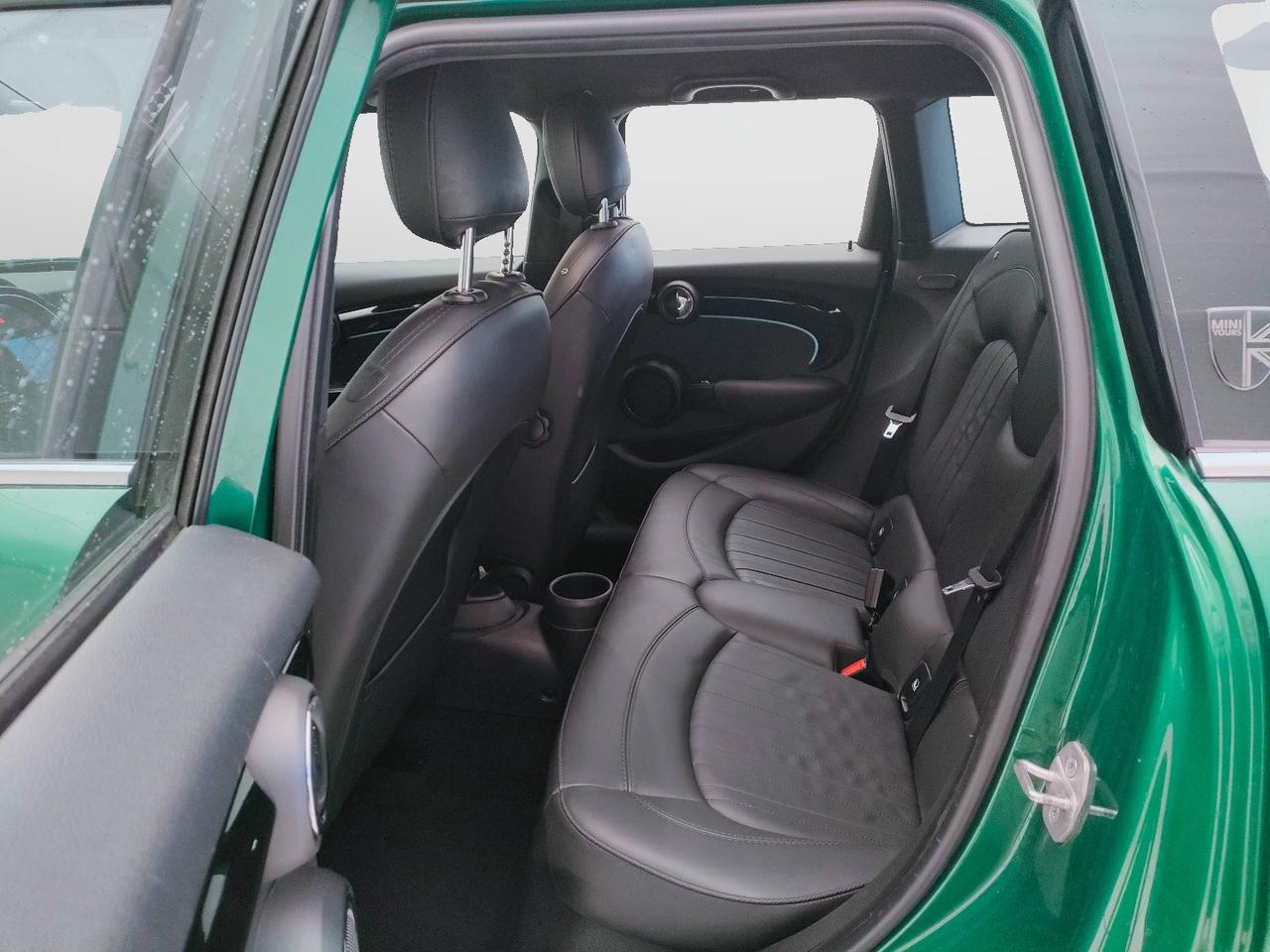 MINI Mini IV F55 2021 5p - Mini 5p 2.0 Cooper S Yours auto