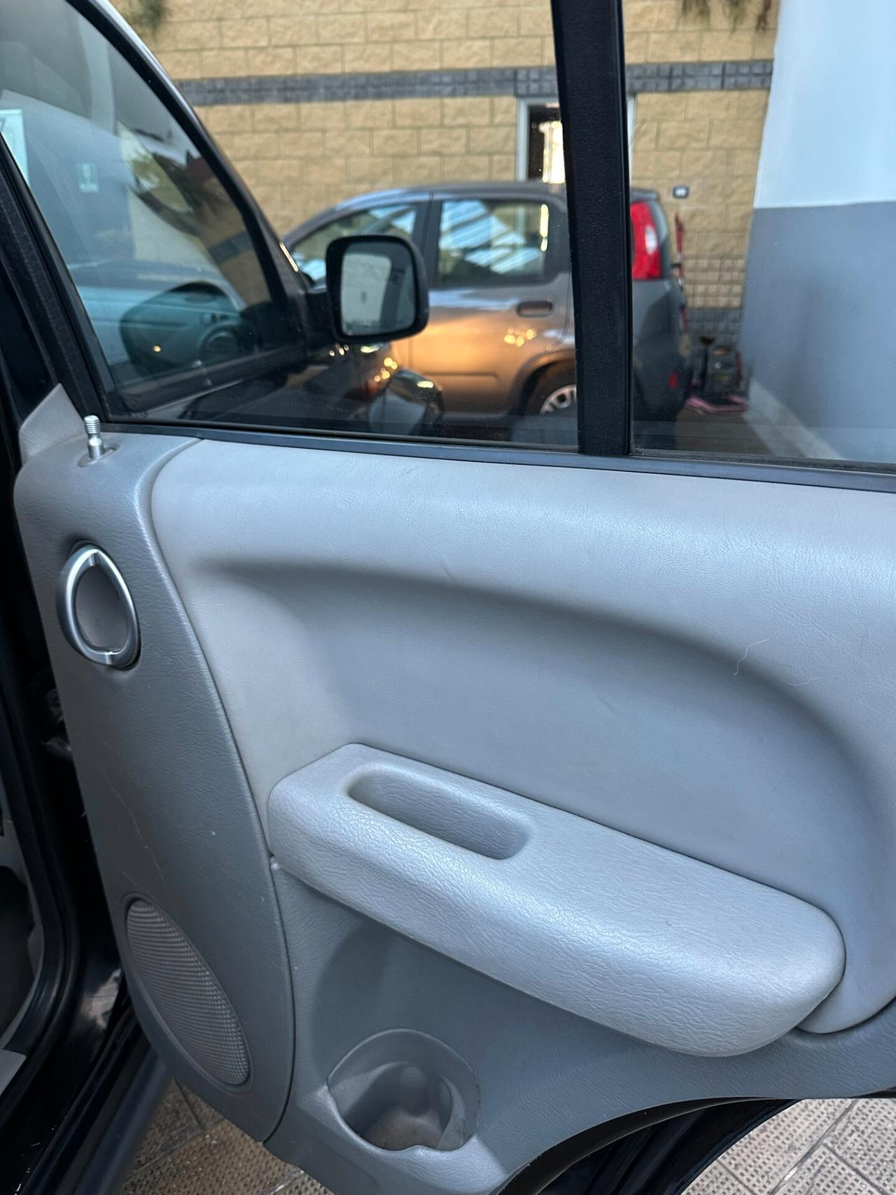 Jeep Cherokee 2.8 Diesel 4x4, automatico, gomme nuove, perfetta