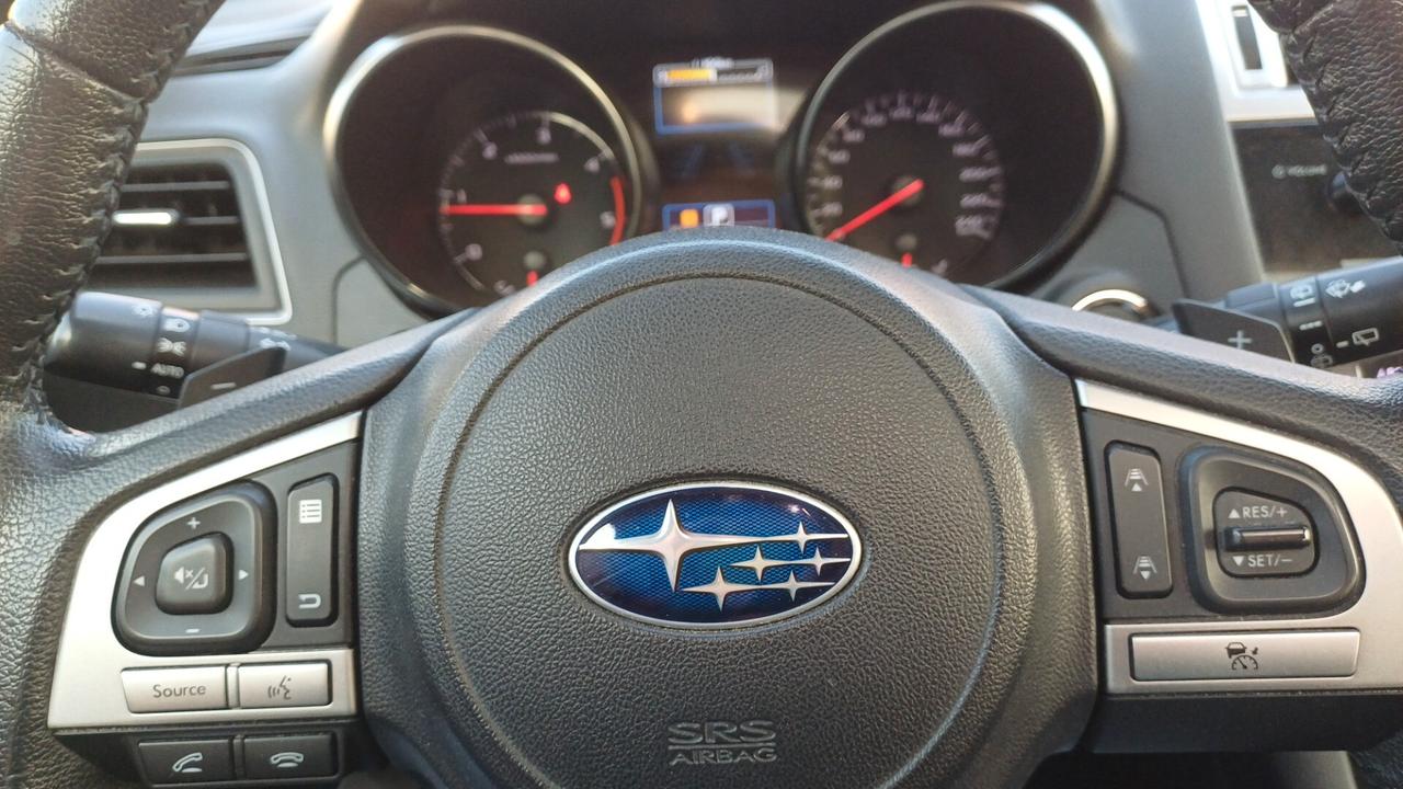 Subaru OUTBACK 2.0d Lineartronic Free