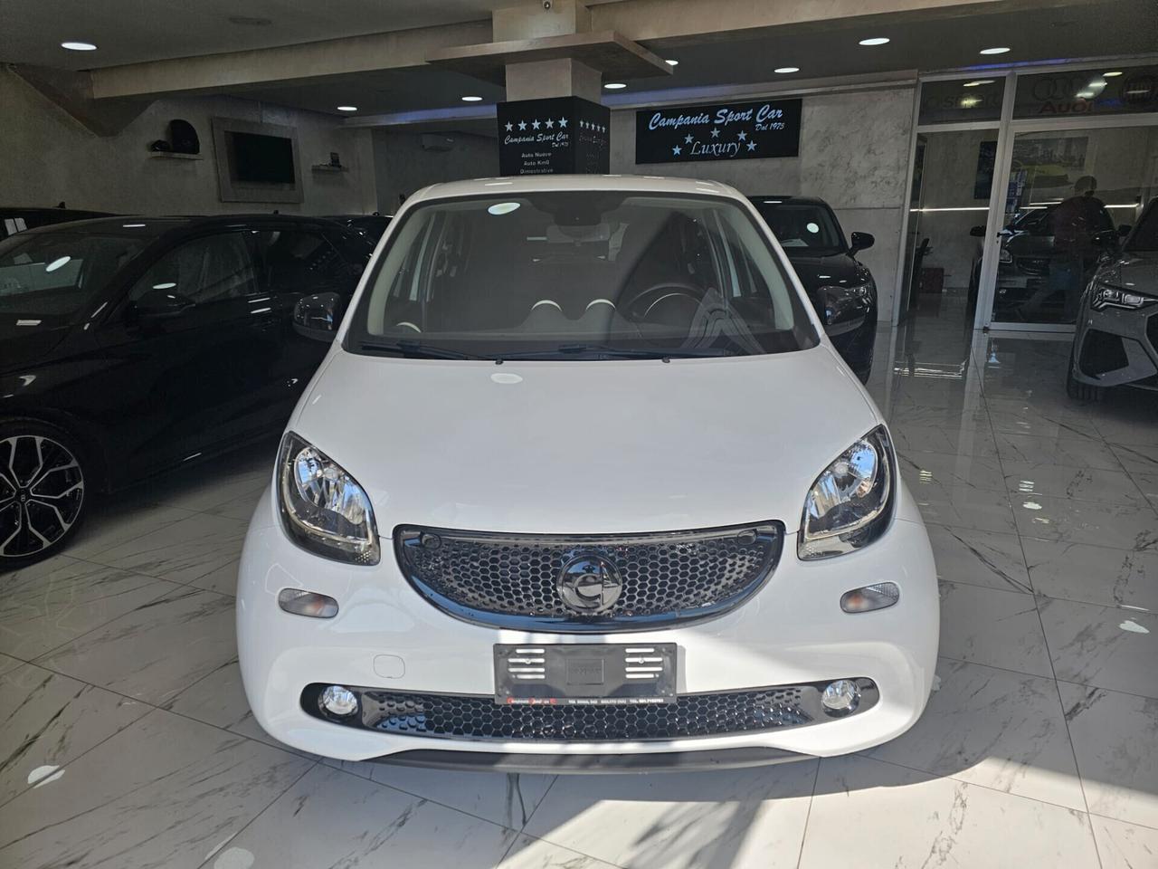 NUOVA SMART FORFOUR PASSION EDITION 1.0 TURBO BENZ 71CV BLACK LINE